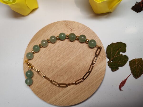 Bienfaits de l'aventurine verte - Bracelet en perles d'aventurine verte et acier inoxydable.